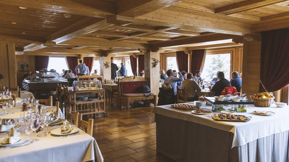 Aux Ducs De Savoie Hotel Combloux Ngoại thất bức ảnh